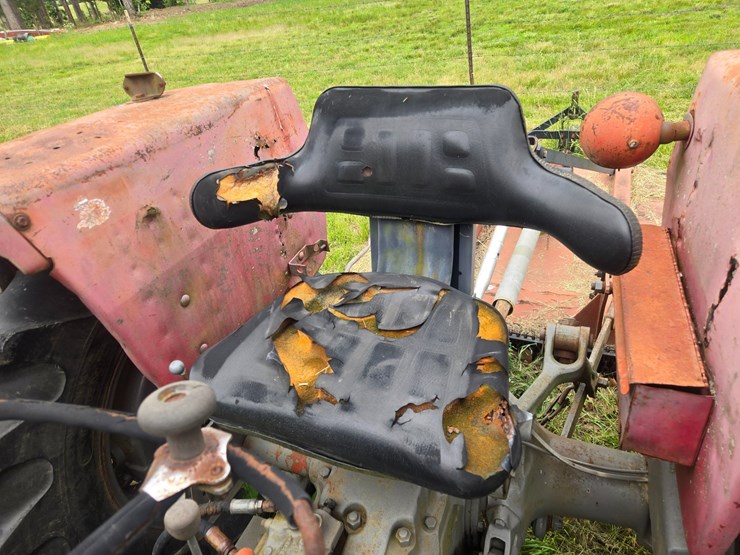 massey-ferguson-175-image-23