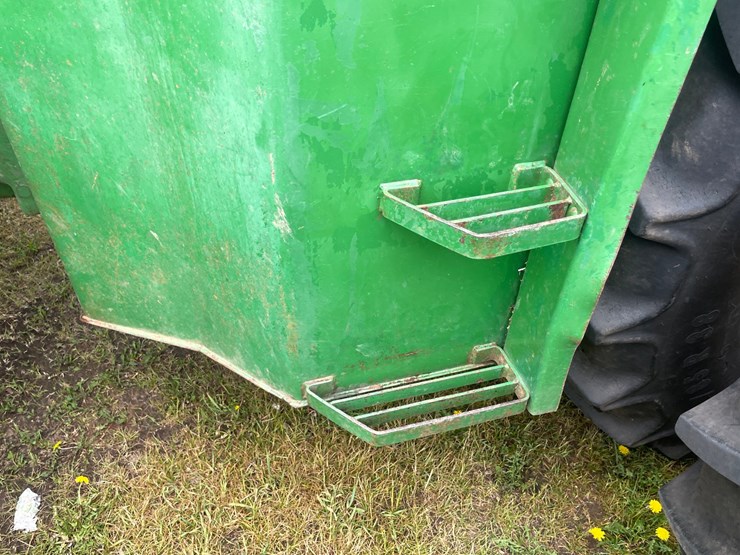 john-deere-8640-image-42