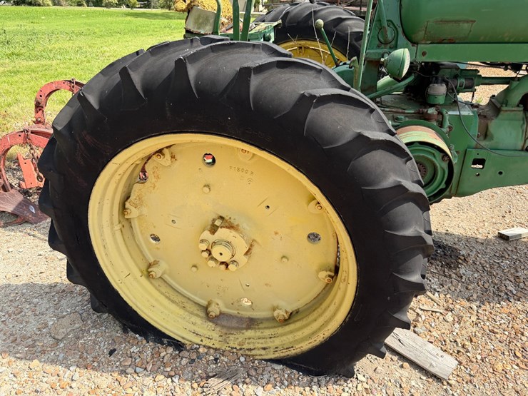 1957-john-deere-620-image-12