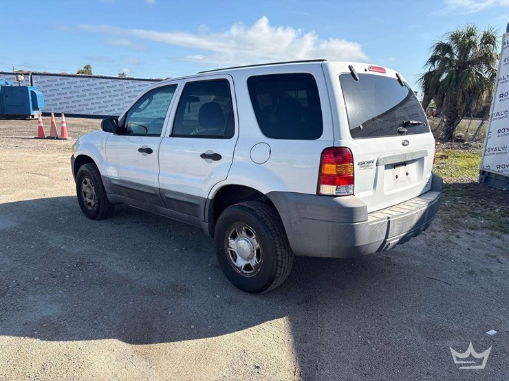 2007-ford-escape-image-4