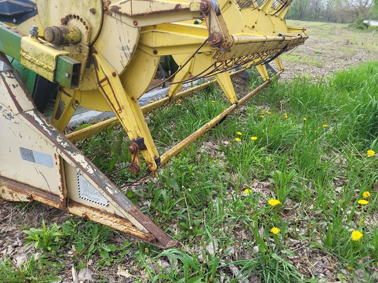 john-deere-3300-image-11