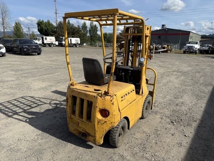 nissan-nfg101-forklift-image-4