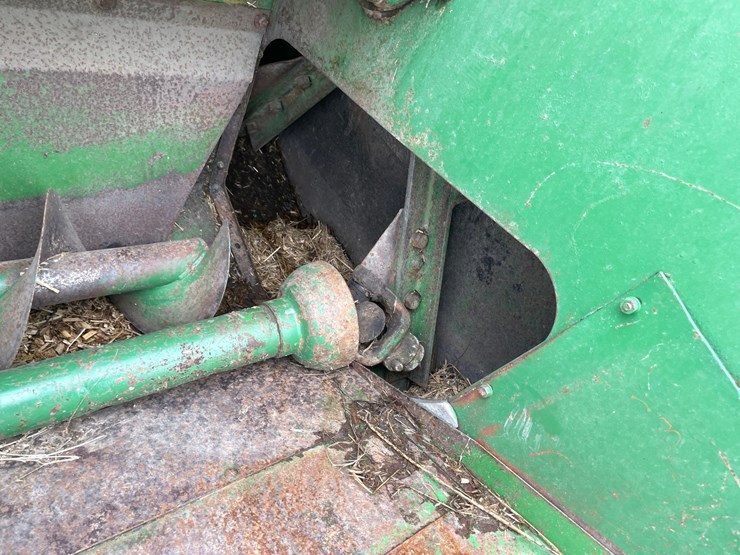 john-deere-65-image-7