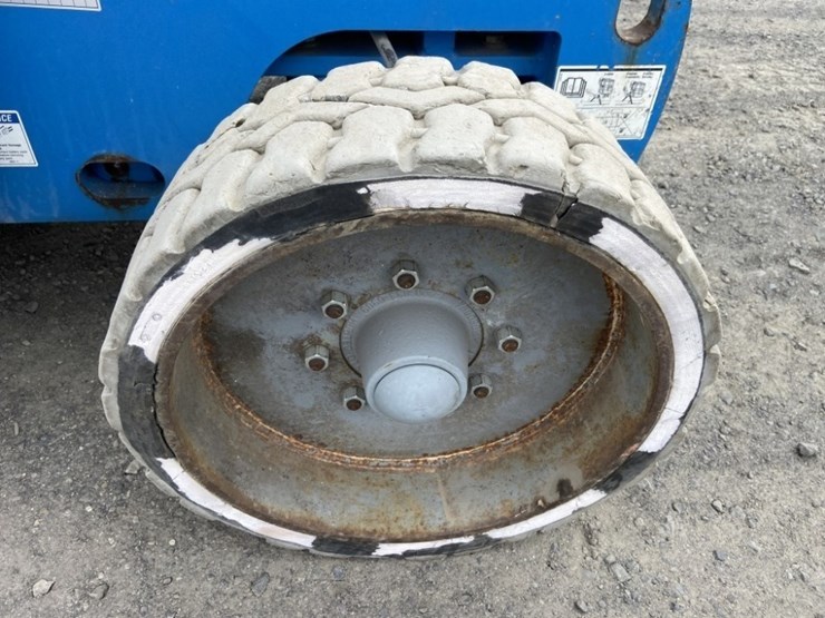 2014-genie-z40/23n-rj-image-21