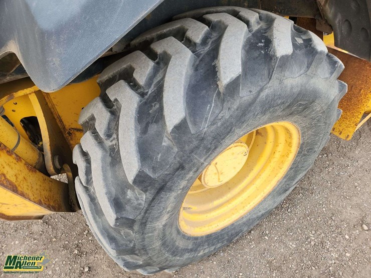 2007-deere-310sj-image-29