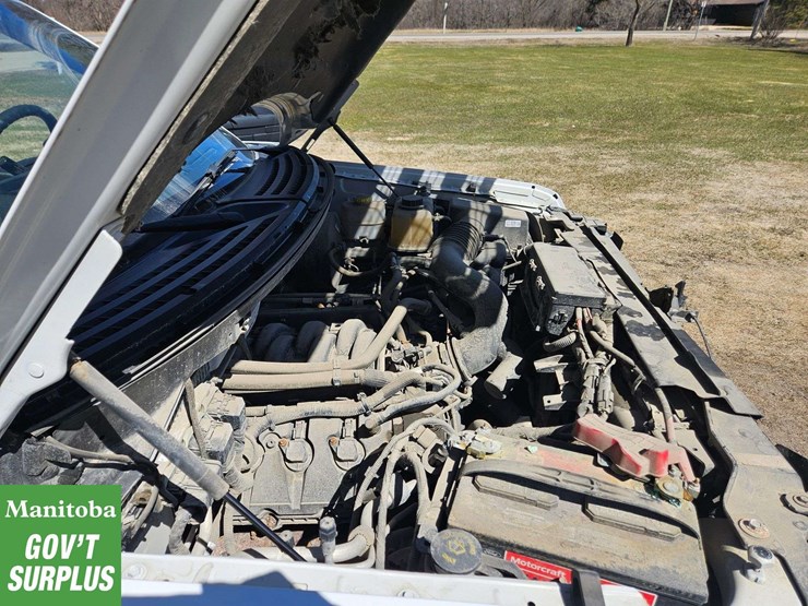 2014-ford-f150-image-28