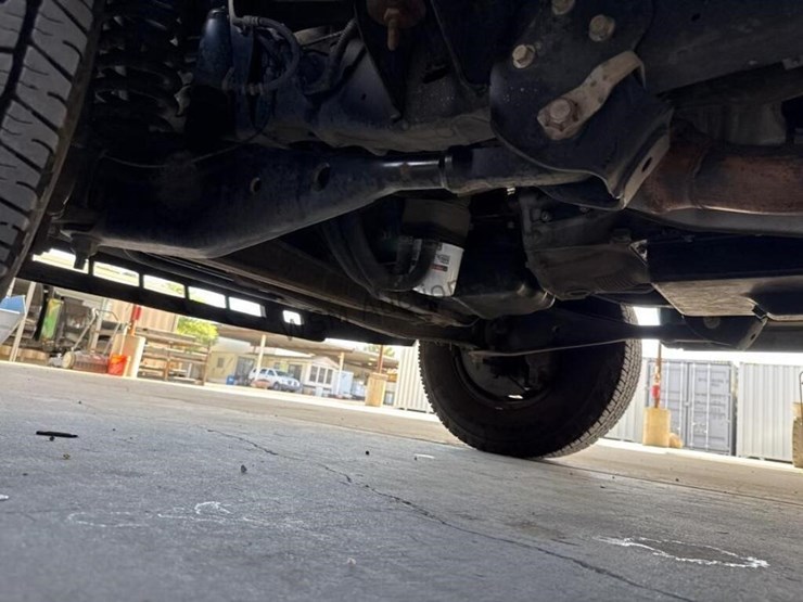 2008-ford-cargo-image-28