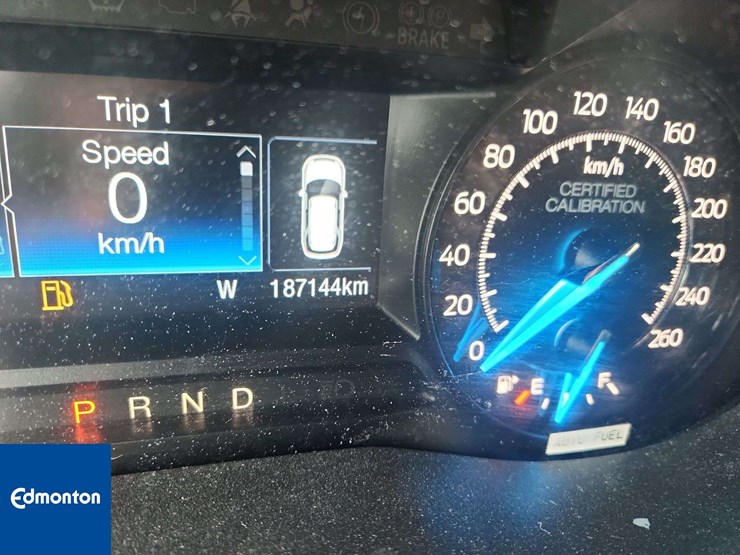 2018-ford-explorer-image-14