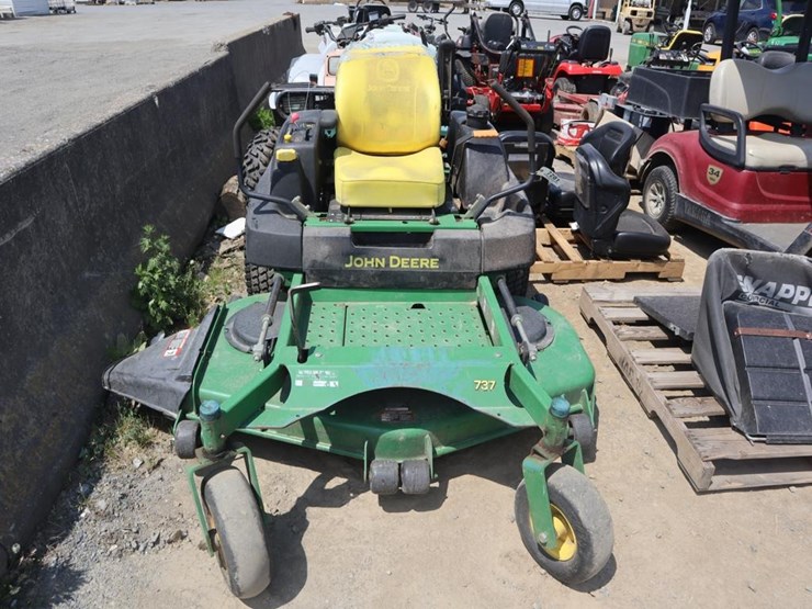 john-deere-737-image-3
