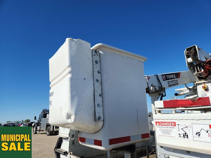 international-durastar-4300-image-27
