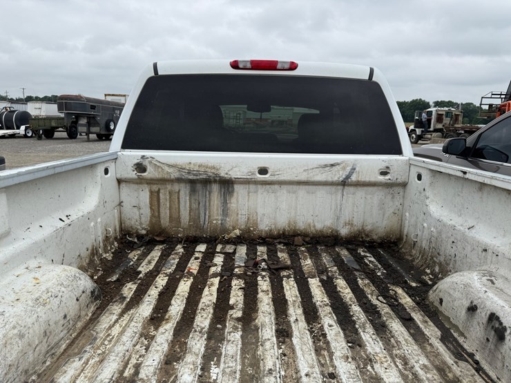 2015-gmc-2500hd-image-8