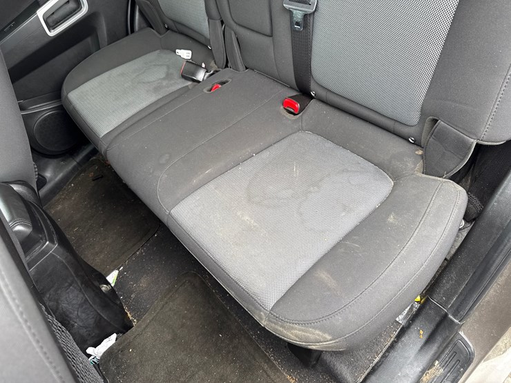 2012-chevrolet-captiva-image-30