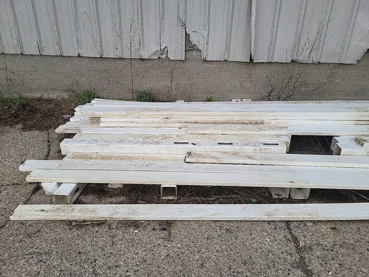 pvc-white-fence-w/post-image-13