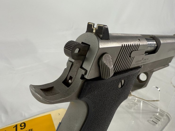 #19-•-laseraim-stainless-steel-45acp-pistol-c01350-image-33