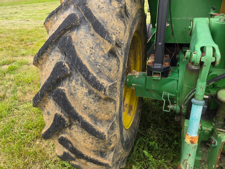 john-deere-6200-image-33