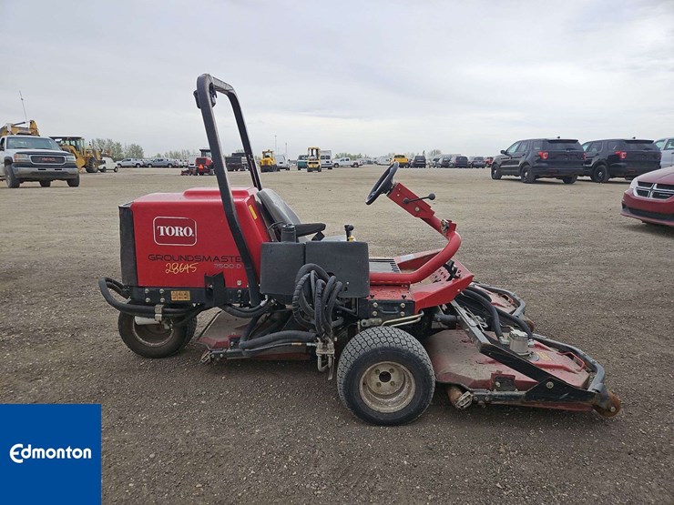 2016-toro-groundsmaster-3500d-image-7