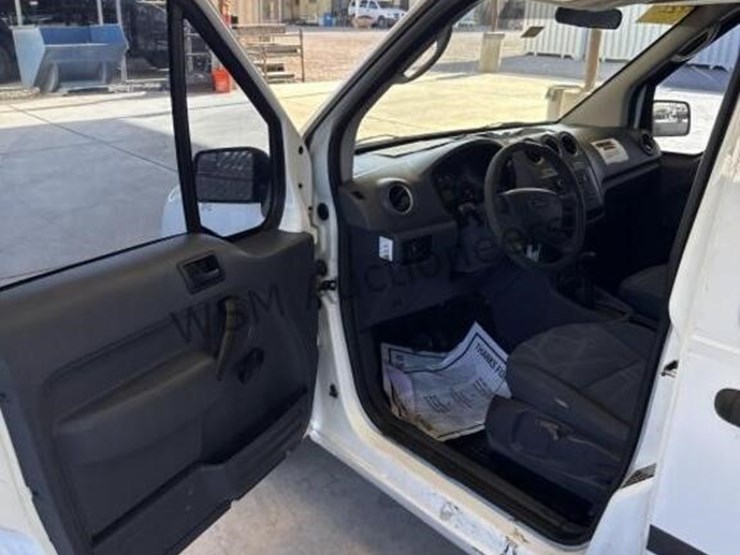 2012-ford-transit-connect-image-27