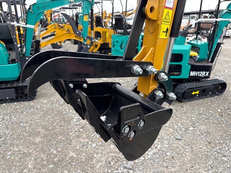 cfg-industry-h12r-image-14