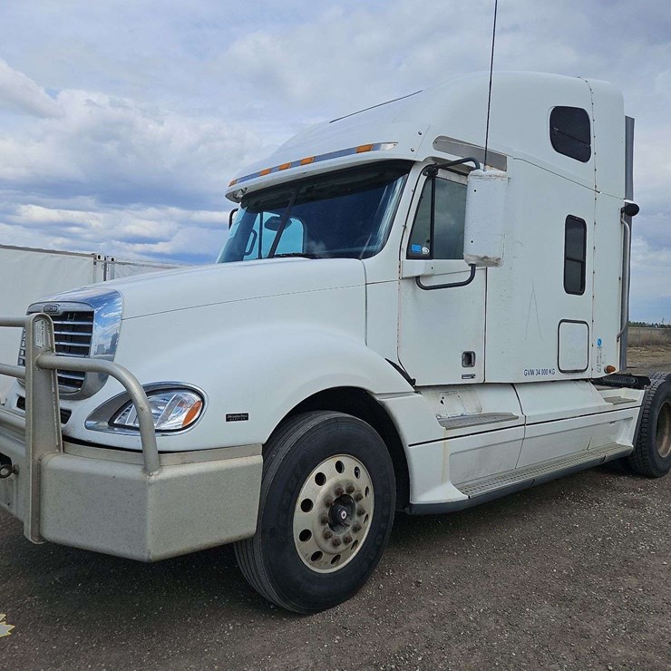 2006 FREIGHTLINER COLUMBIA 120
