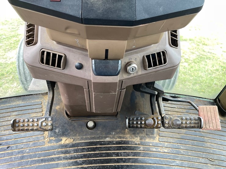 john-deere-7600-image-57