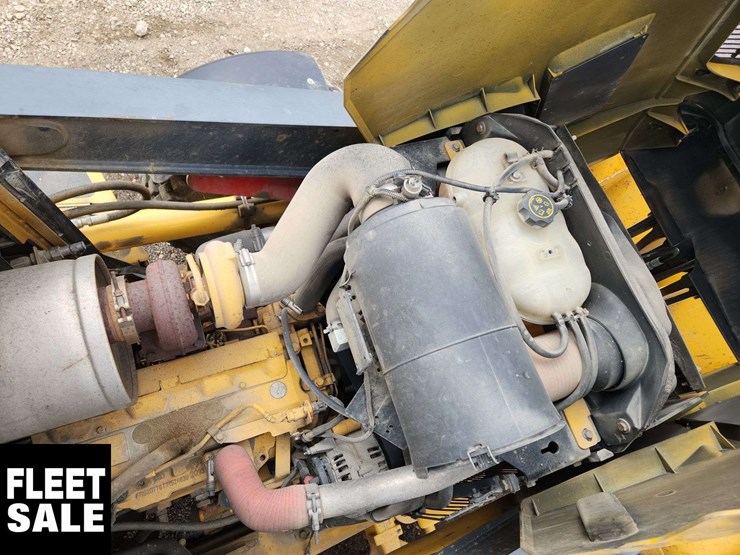 deere-410l-image-27