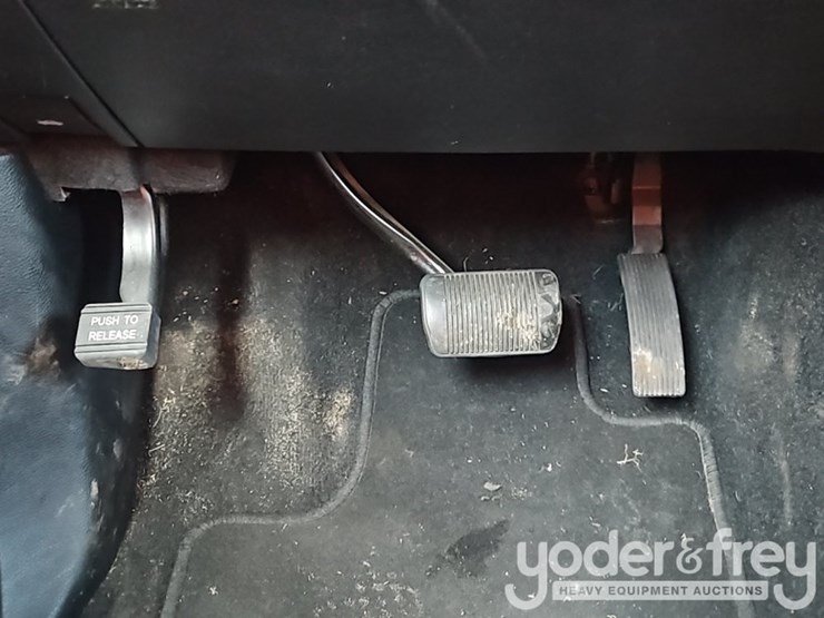 2021-jeep-grand-cherokee-image-28
