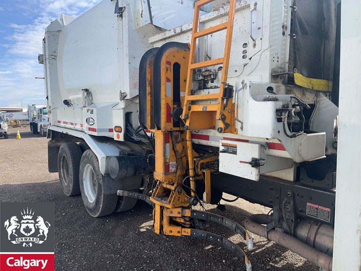2018-international-workstar-7400-image-25