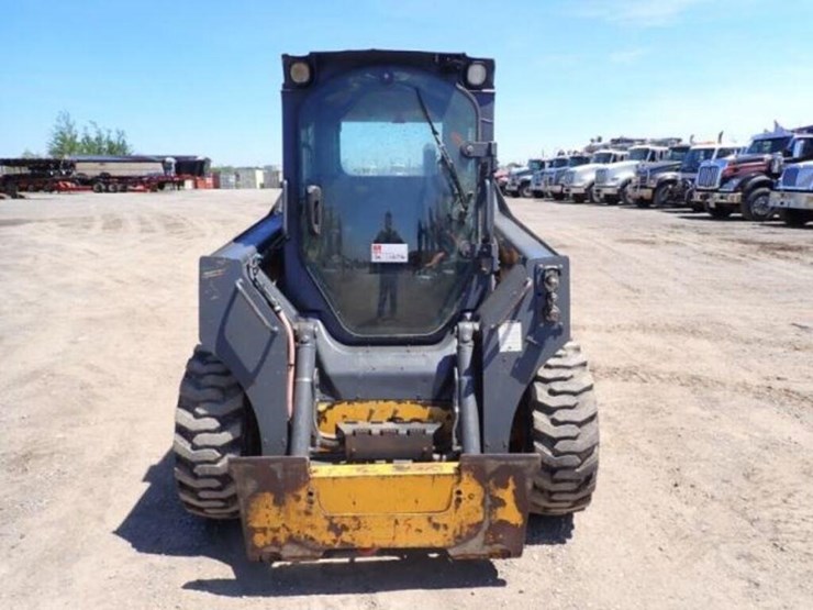 2019-deere-320g-image-2