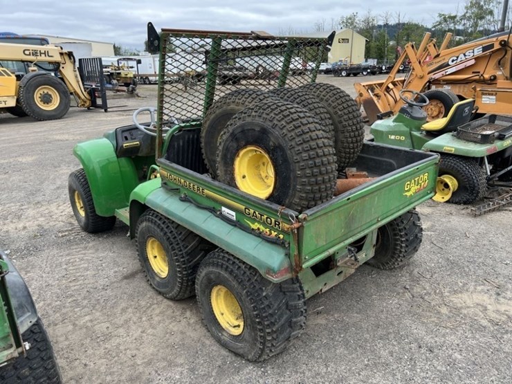 john-deere-gator-image-5