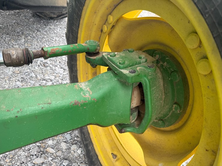 2004-john-deere-6420-image-13
