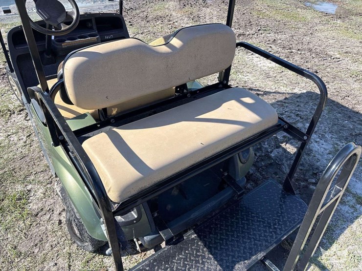 2019-ez-go-electric-cart-image-9