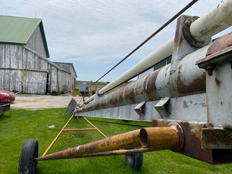 hutchison-6”x40’-transport-auger-with-hopper,-540-pto-image-15