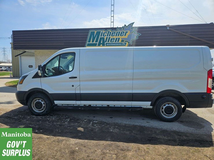 2017-ford-transit-image-6