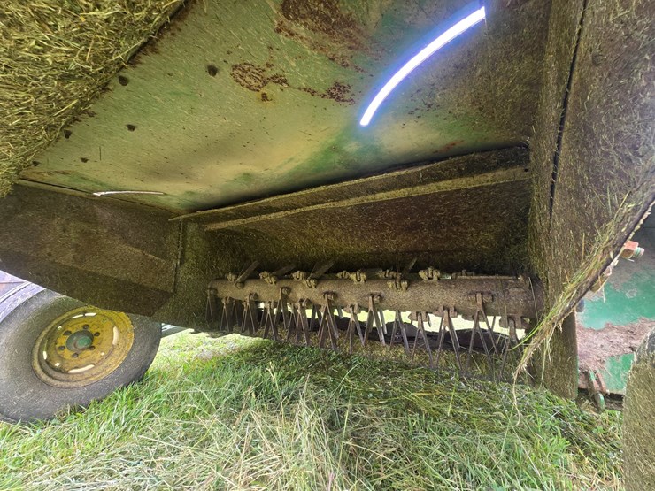 john-deere-630-image-18