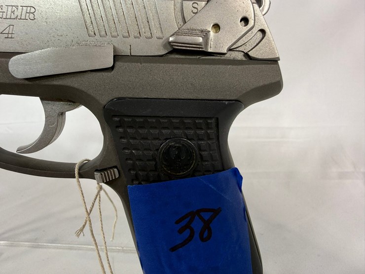 #38-•-ruger-p94-40-auto-pistol-340-87592-image-5
