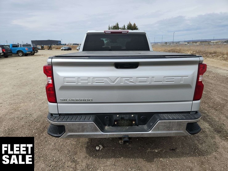 2022-chevrolet-silverado-1500-image-8