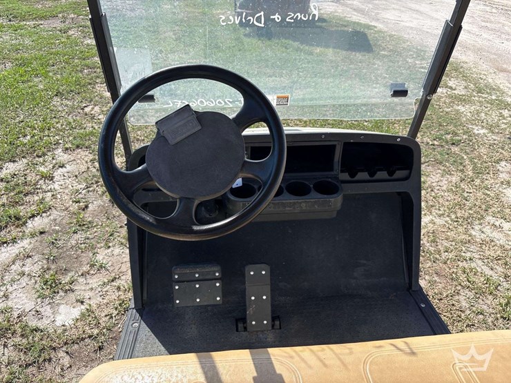ez-go-electric-cart-image-8