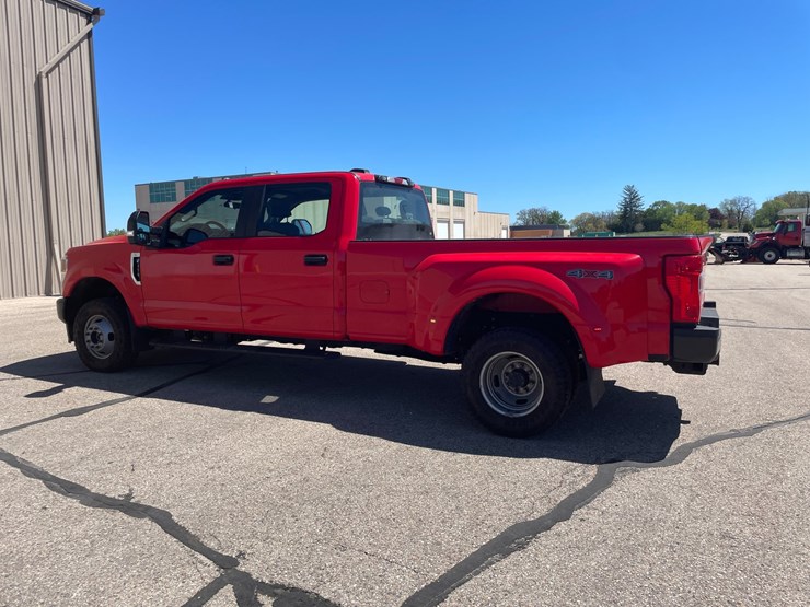 2020-ford-f350-xl-image-9