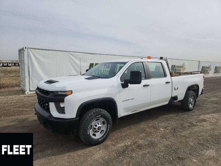 2020-chevrolet-silverado-2500hd-image-1