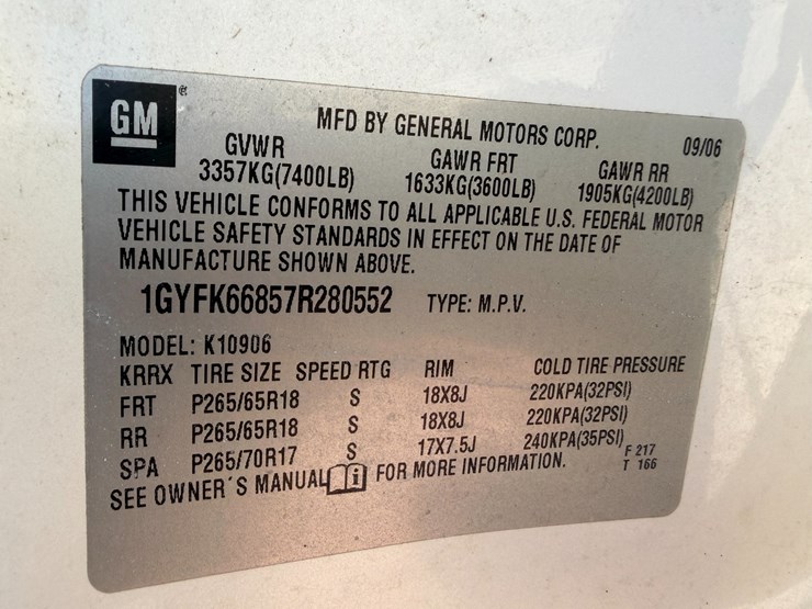 2007-cadillac-escalade-image-97