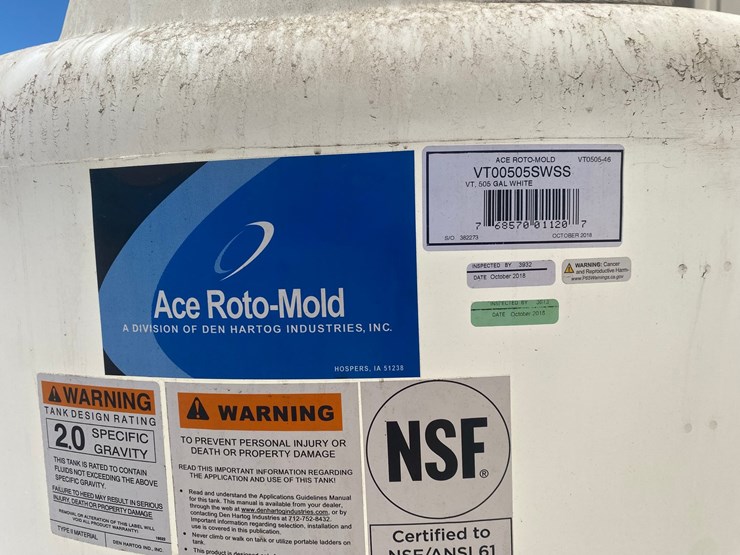 #8781-•-poly-500-gallon-vertical-liquid-storage-tank-image-4