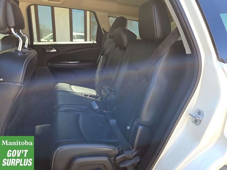2012-dodge-journey-image-26
