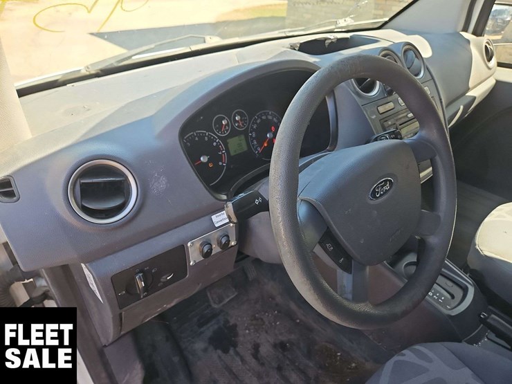 ford-transit-connect-image-28