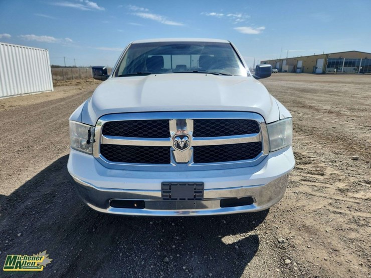 2014-dodge-1500-image-9