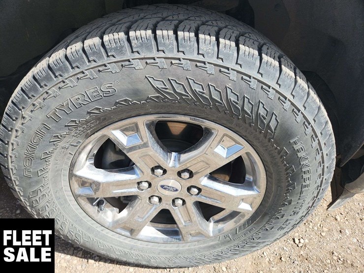 2022-ford-f150-image-13
