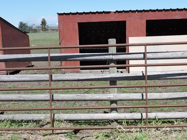 gate,-h-w-brand,-4’-tall,-fits-14’-opening,-5-rail-image-1