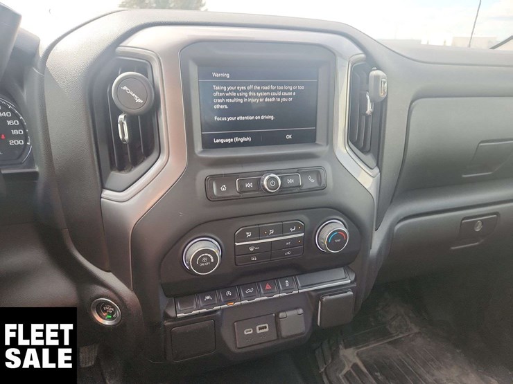 2022-chevrolet-silverado-1500-image-21