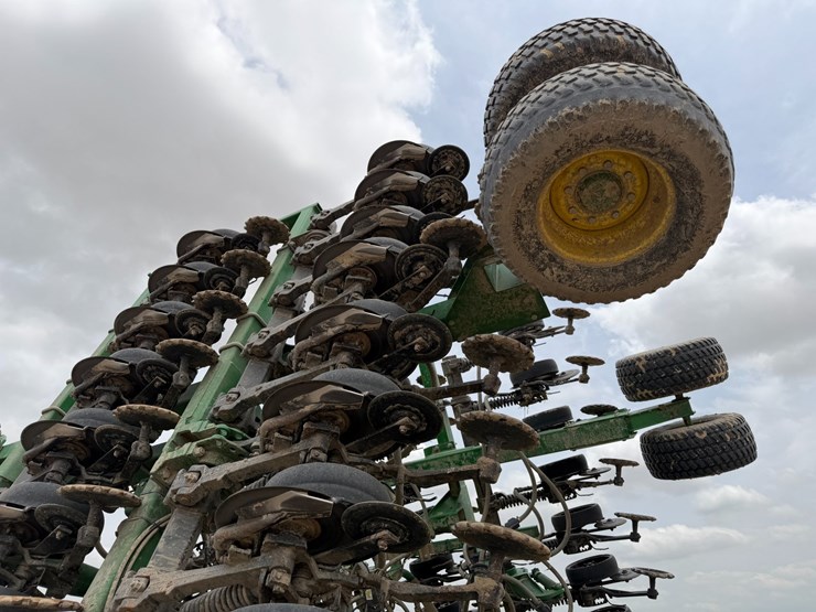 john-deere-1890-image-44