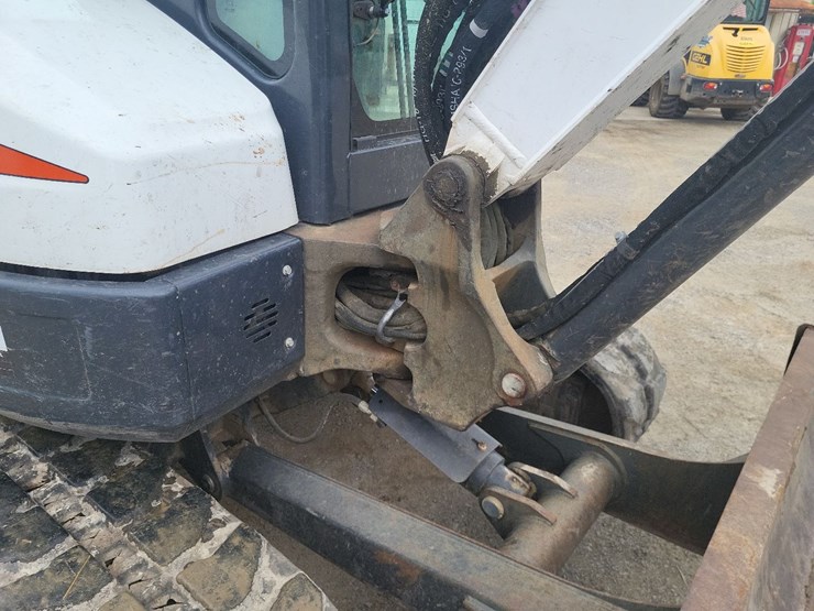 bobcat-e50-image-30