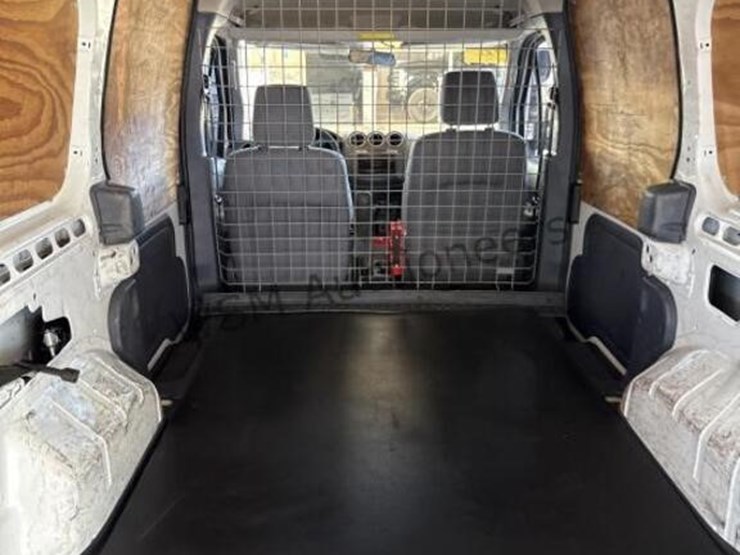 2012-ford-transit-connect-image-14
